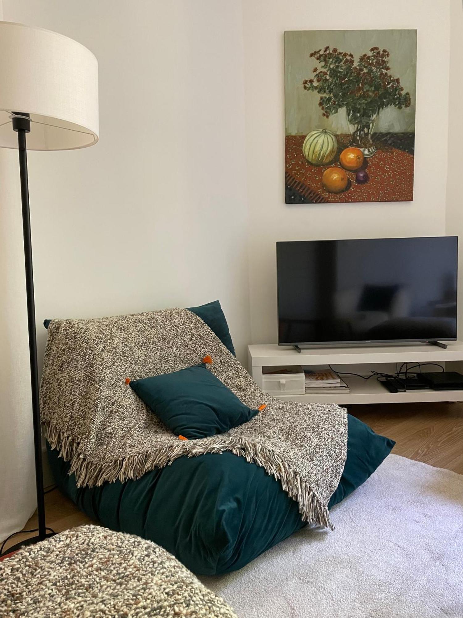 Nimes , Appartement Renove Dans Immeuble Classe. Nîmes Exterior foto